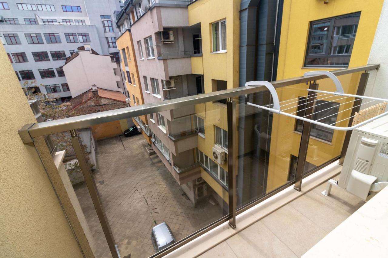 Central Sofia Condo ภายนอก รูปภาพ
